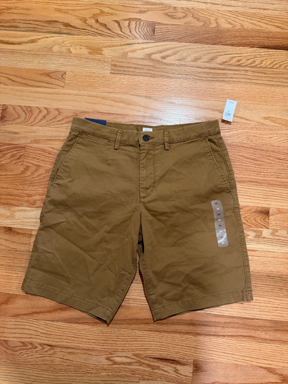 Gap Essential Khaki GapFlex 10” Shorts Men’s 30 Brown NWT